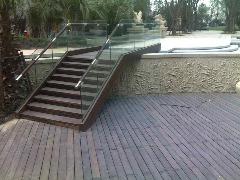 防腐木栏杆欣赏六5119 帖子ID:1719-木图网-木结构之家 www.woodpic.cn