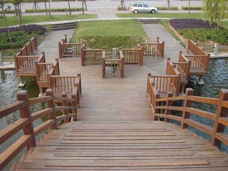 防腐木栏杆欣赏九8373 帖子ID:1722-木图网-木结构之家 www.woodpic.cn