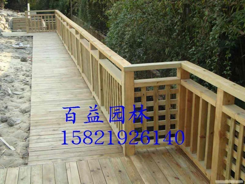 防腐木栏杆欣赏二十三4817 帖子ID:1736-木图网-木结构之家 www.woodpic.cn