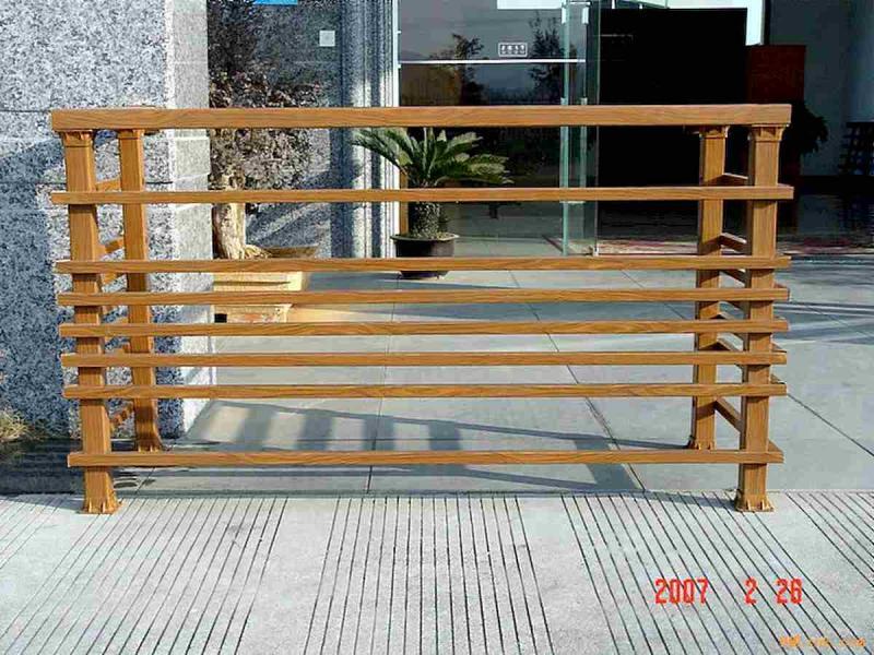 防腐木栏杆欣赏二十四5412 帖子ID:1737-木图网-木结构之家 www.woodpic.cn