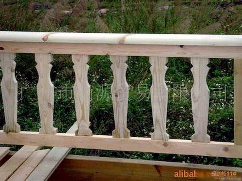 防腐木栏杆欣赏十六8239 帖子ID:1729-木图网-木结构之家 www.woodpic.cn