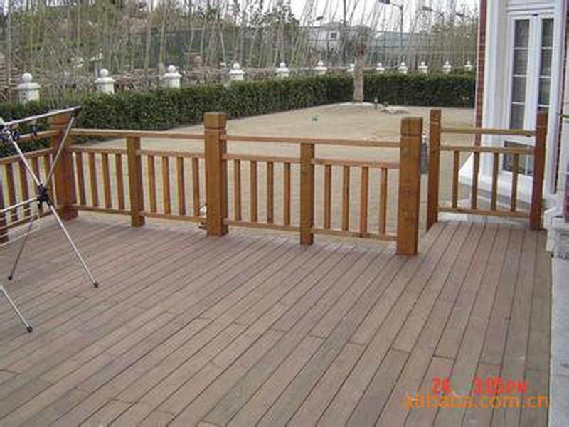 防腐木栏杆欣赏十六5681 帖子ID:1729-木图网-木结构之家 www.woodpic.cn
