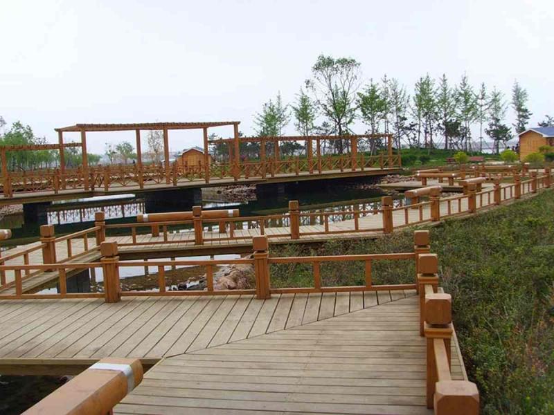 防腐木栏杆欣赏十九2655 帖子ID:1732-木图网-木结构之家 www.woodpic.cn