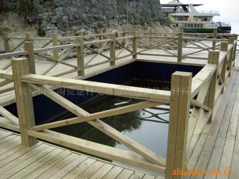 防腐木栏杆欣赏二十六8983 帖子ID:1739-木图网-木结构之家 www.woodpic.cn