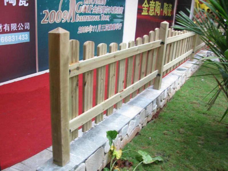 防腐木栏杆欣赏三十七5392 帖子ID:1750-木图网-木结构之家 www.woodpic.cn