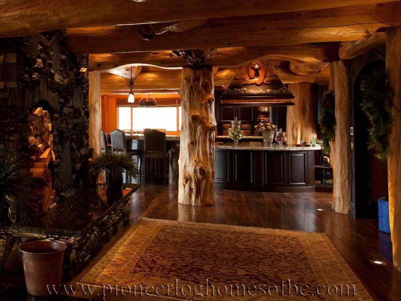 木别墅走廊楼梯欣赏一6204 帖子ID:1960-木图网-木结构之家 www.woodpic.cn