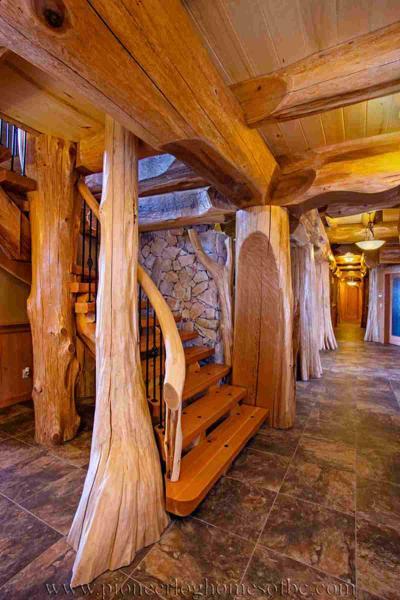 木别墅走廊楼梯欣赏五5677 帖子ID:1964-木图网-木结构之家 www.woodpic.cn