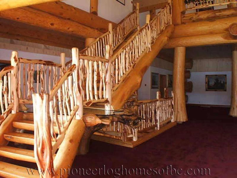 木别墅走廊楼梯欣赏六658 帖子ID:1965-木图网-木结构之家 www.woodpic.cn